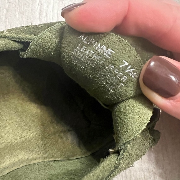 Steve Madden Forest Green Suede Leather Fringe Wedge Loafers with Rounded Toe - Picture 5 of 6